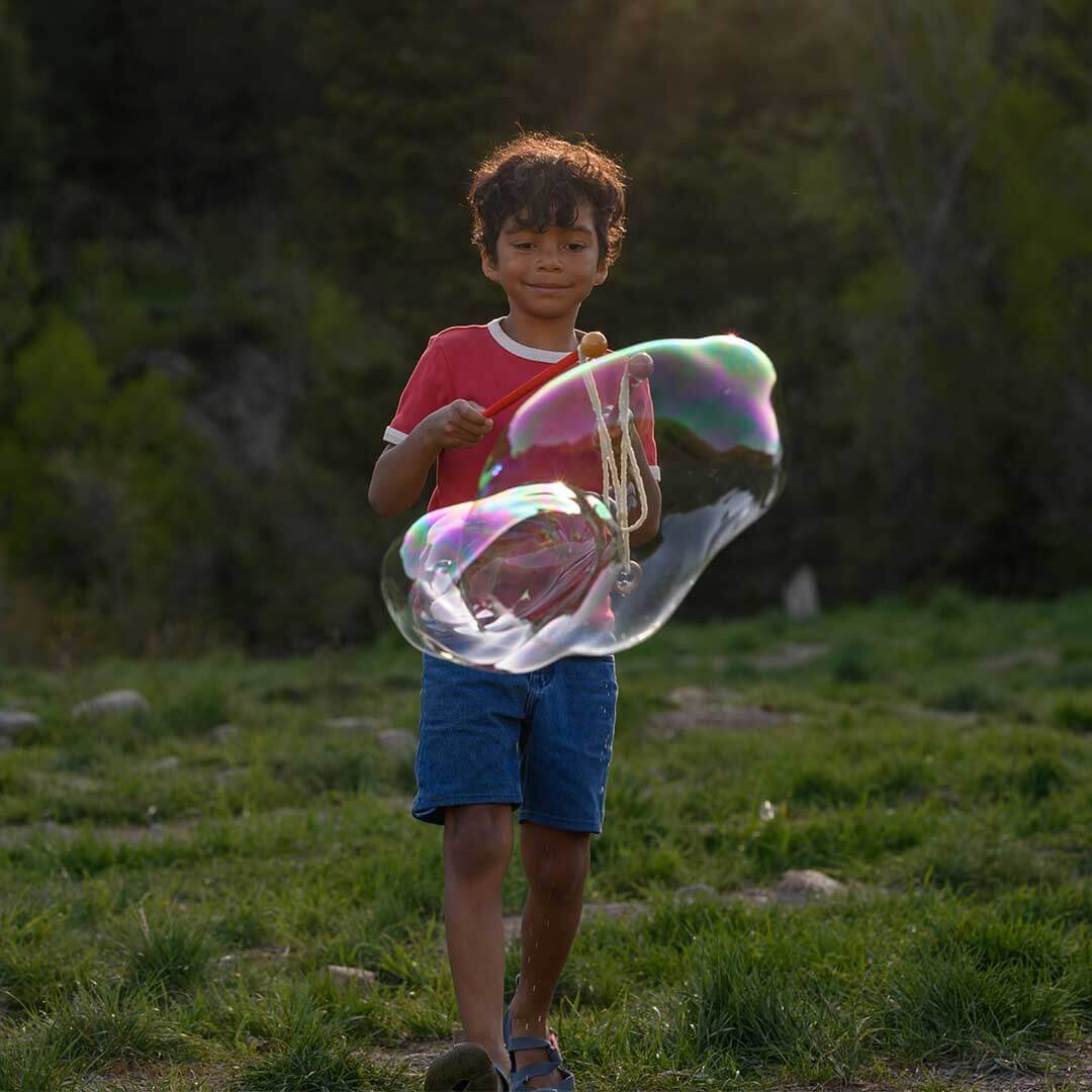Far Out Bubbles - Giant Bubble Kit - Image 4