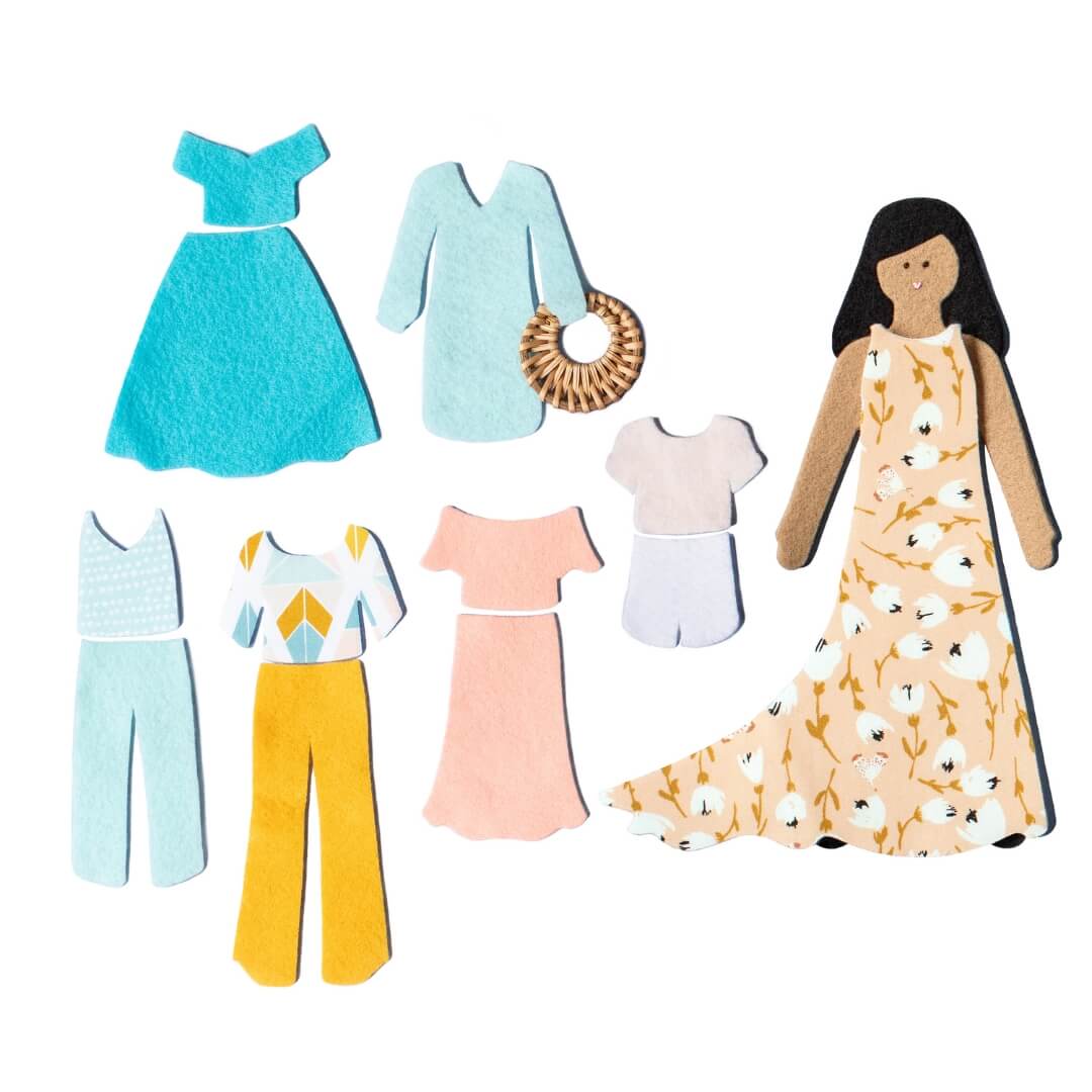 Deluxe Felt Doll Set - Image 4